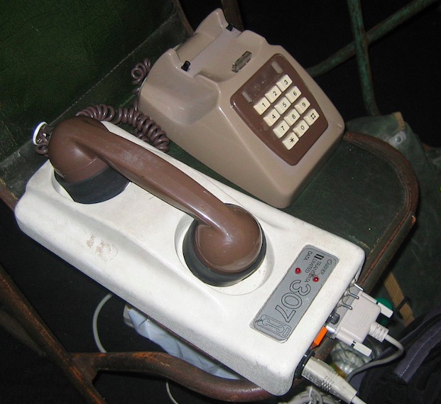 Source: https://en.wikipedia.org/wiki/Modem